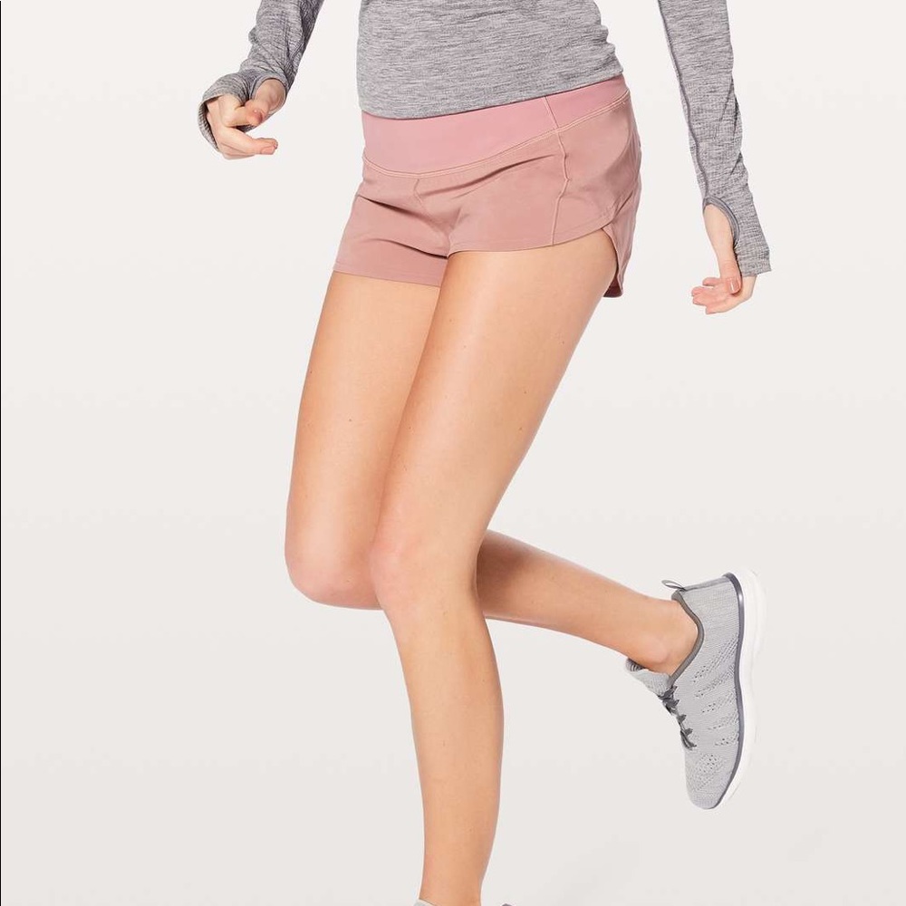 Lululemon Speed Up Shorts Quicksand (pink)